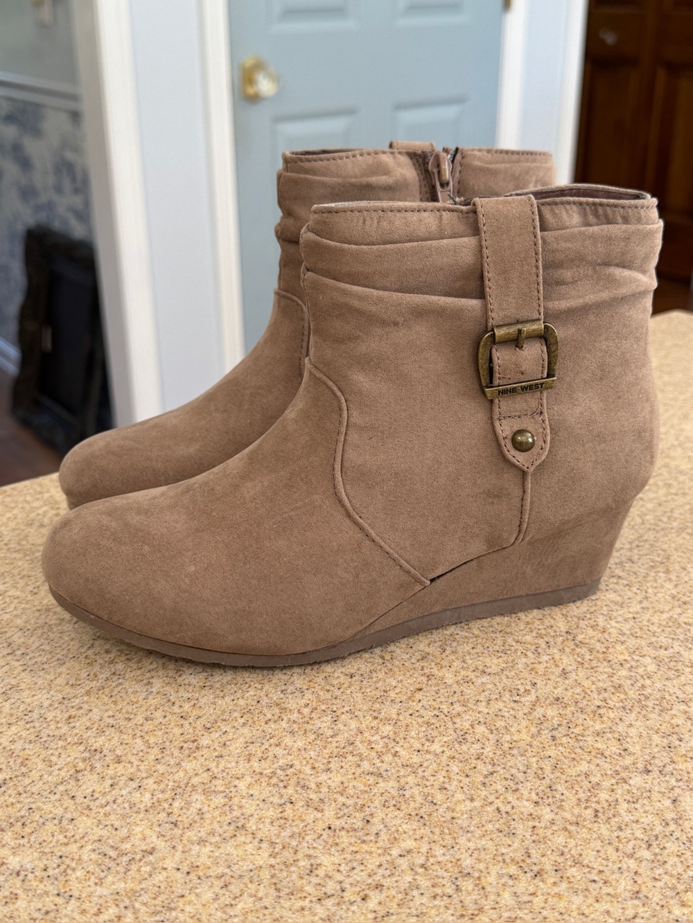 Nine West Girls Suede Wedge Ankle Booties Youth 4 Tan Brown Katyah New